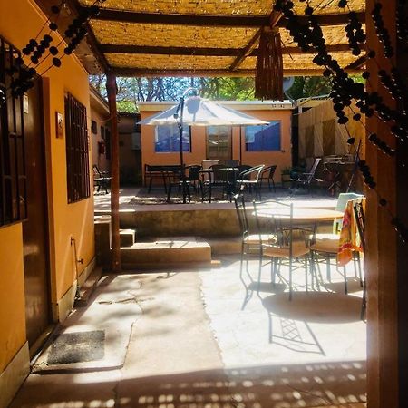 סן פדרו דה אטקאמה Hostal Intipara מראה חיצוני תמונה